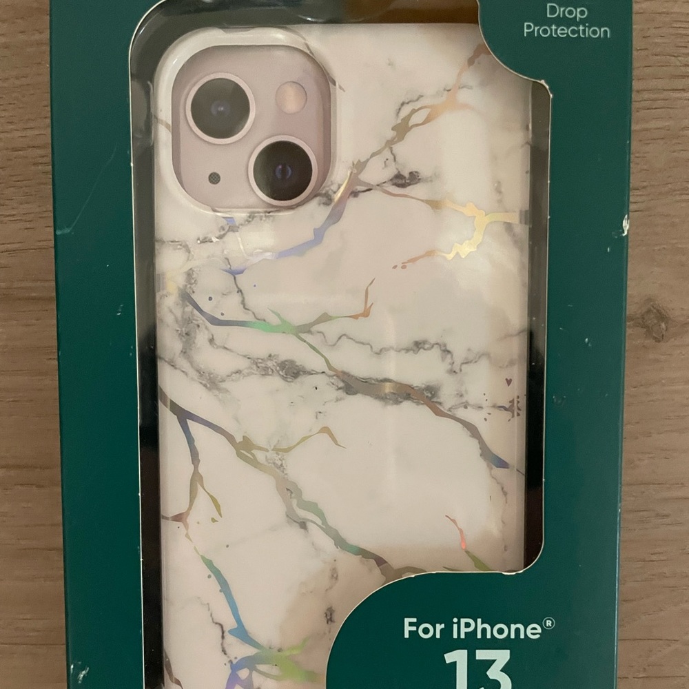 Onn Protect IPHONE 13 case, NWT